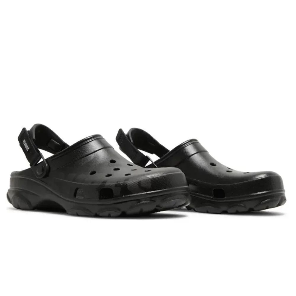 Crocs x Pleasure collaboration black clog crocs Size 9